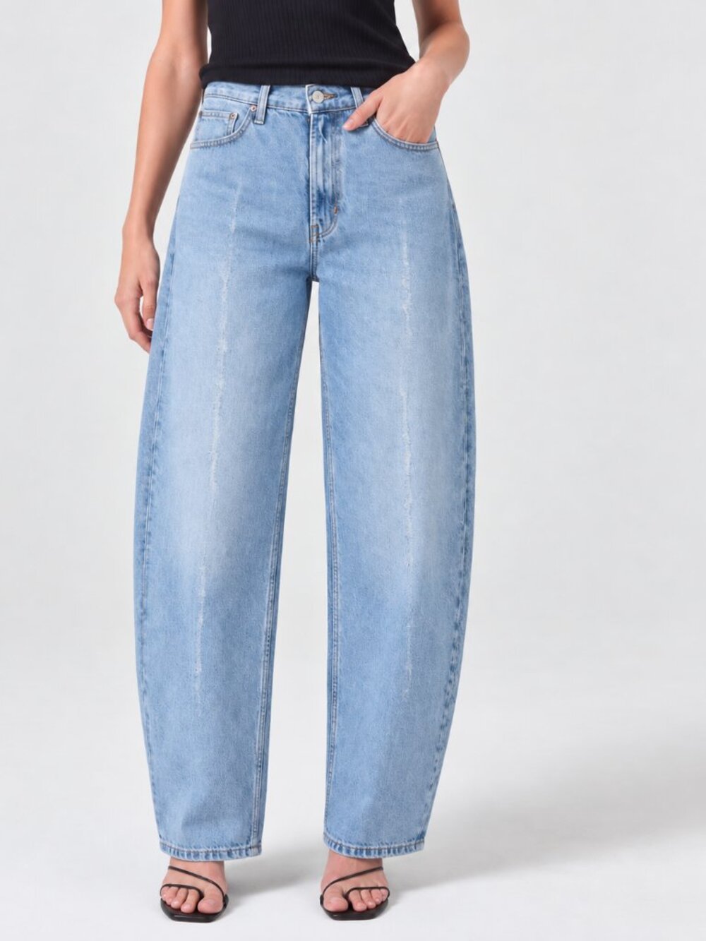 ZARA NEW Barrel Leg Light Wash Distressed Rigid Denim Trouser Jeans SZ 4